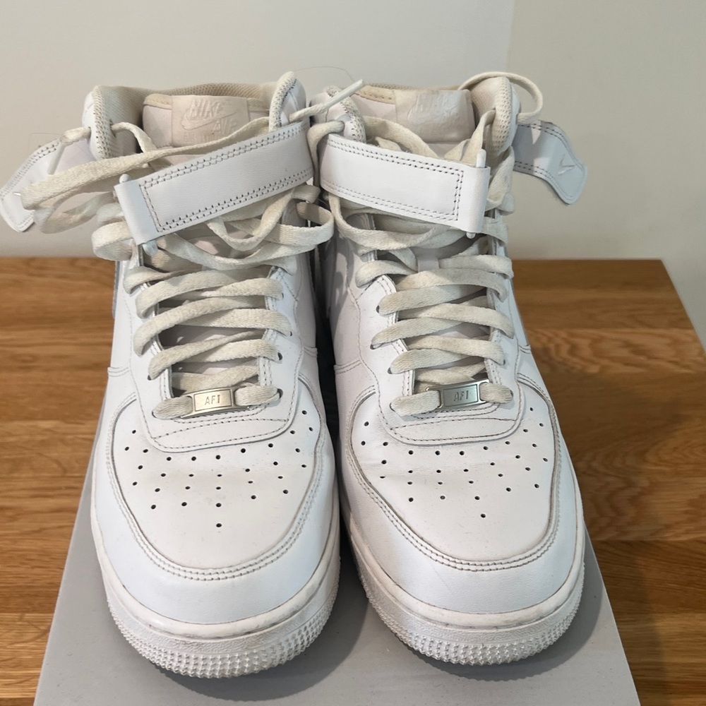 Nike Air Force 1 Mid 07 Size 11.5 White